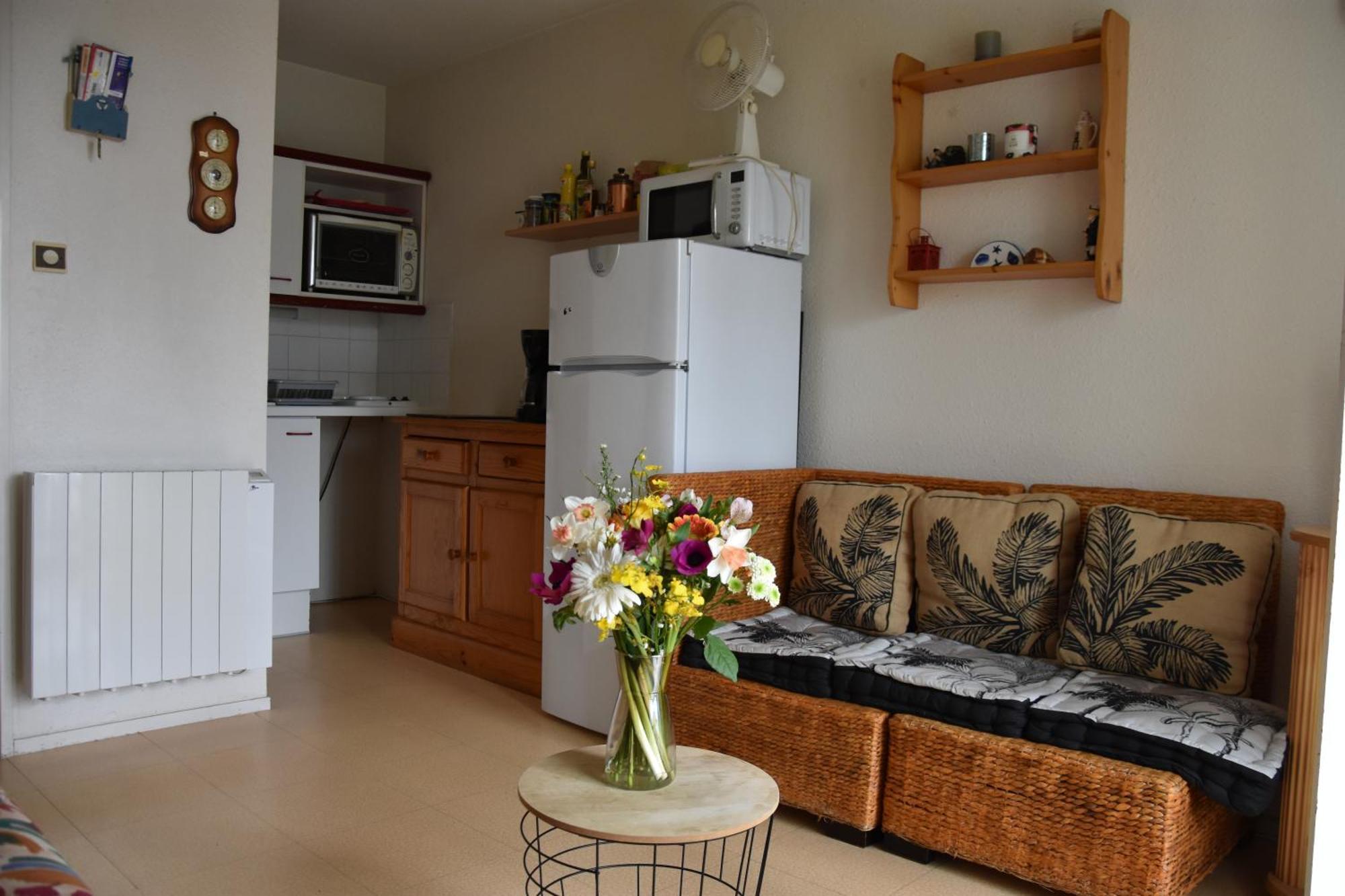 Appartement 1 Chambre, Avec Loggia Et Vue Sur Le Port Olona La Chaume ภายนอก รูปภาพ